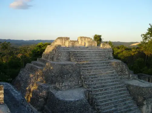 places in Belize to visit, travel restriction guideline in Belize 2021, travel restrictions to Belize, current travel restriction guidelines of Belize, Belize Covid-19 restrictions, top tourist places to visit in Belize