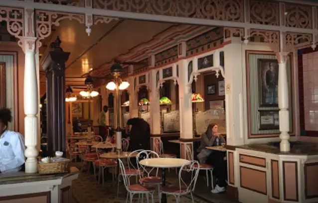 restaurants in disneyland paris, best restaurants in disneyland paris