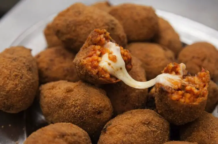 Rome Best Street Food | Street Food Spot in RomeWorld Tour & Travel