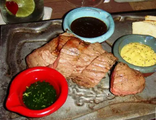 top 10 places to eat in Colombia, famous places to eat in Columbia