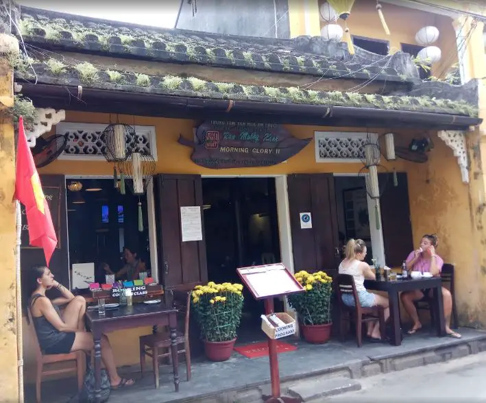  top 10 places to eat in Vietnam, top places to eat in Vietnam