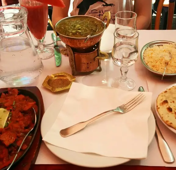  best indian restaurants in paris, best indian food in paris, best indian restaurant in paris near eiffel tower, best indian restaurants in paris france, best indian curry in paris