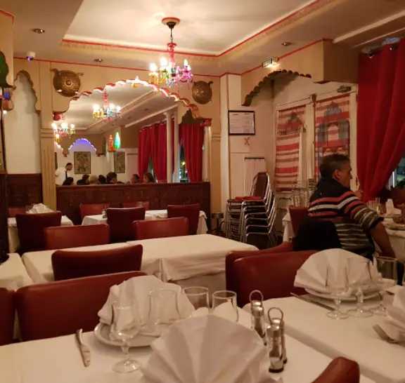 best indian restaurants in paris, best indian food in paris, best indian restaurant in paris near eiffel tower, best indian restaurants in paris france, 