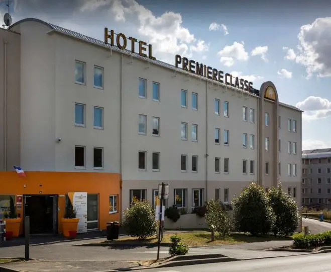 Hotel Close to Charles de Gaulle Airport | Best Hotel Near Charles de