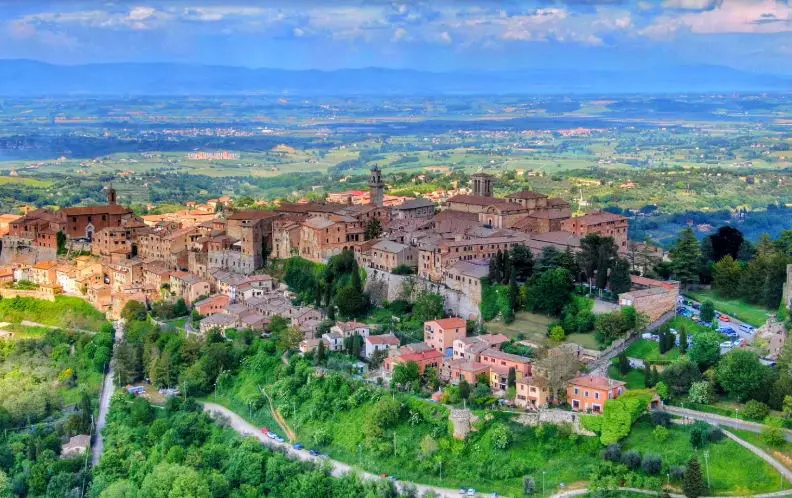 best places to visit in Tuscany, famous places to visit Tuscany, topmost places to visit Tuscany,