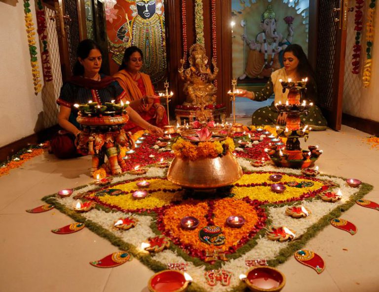 Ideas For Diwali Celebration in USA How to Celebrate Diwali in USA