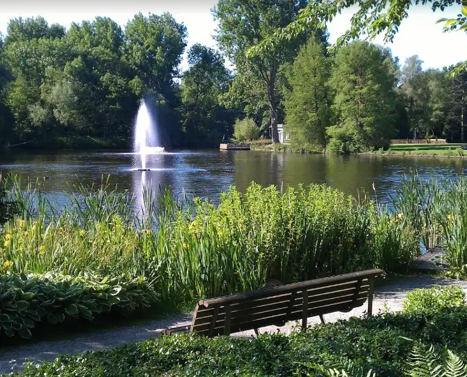 parks near Amsterdam, gardens in Amsterdam, famous parks and gardens in Amsterdam, Amsterdam’s most famous park