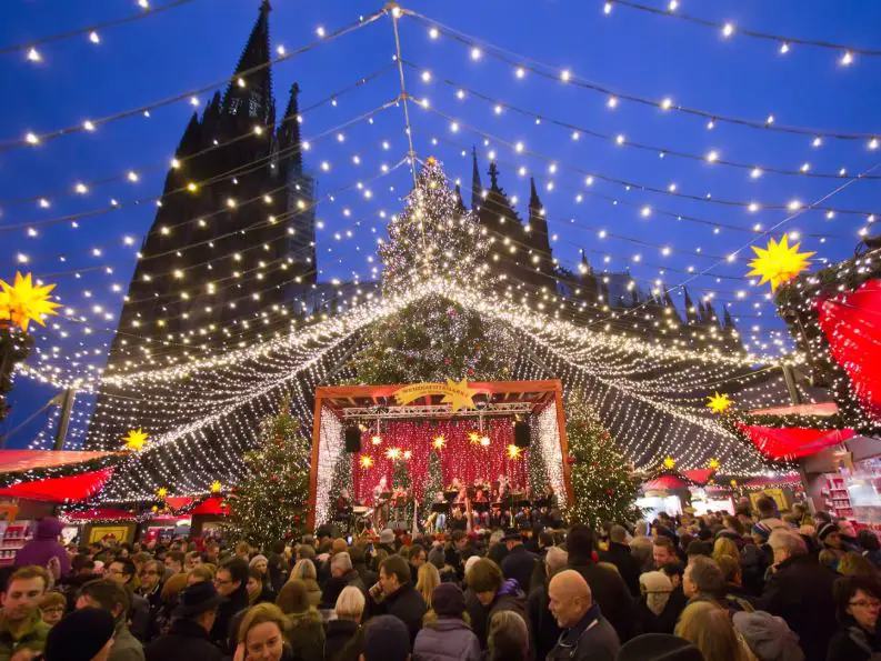 top Christmas destinations around the world, top places in the world for Christmas
