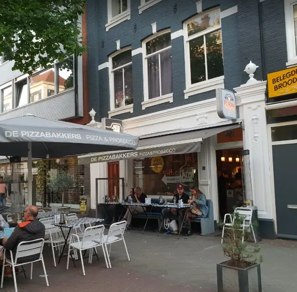 best pizza restaurants in Amsterdam, Pizza in Amsterdam, Top Pizza Restaurants