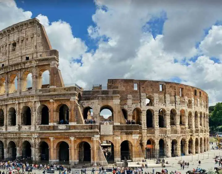 What is Rome famous for, what makes Rome famous, Rome a popular place to visit, most visited beaches in Rome