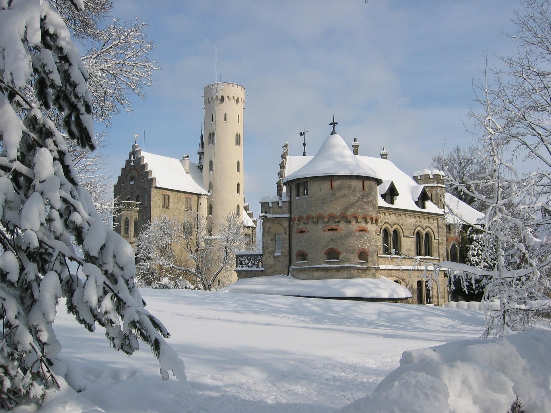 Best Cities to Visit in Liechtenstein | Major Cities in ...