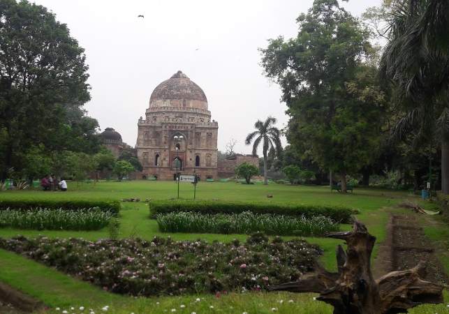  famous places in Delhi, Delhi is known for, New Delhi so popular, Parliament of India