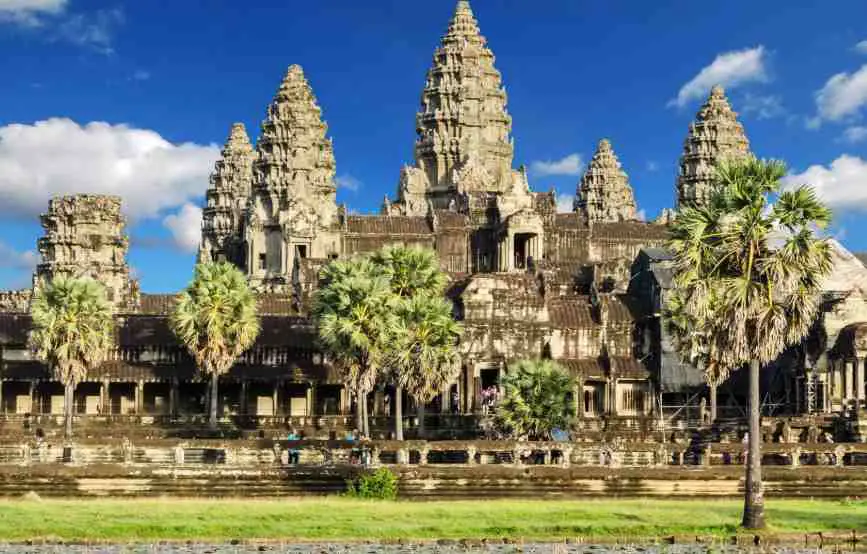 most visited monuments in Cambodia, beautiful monuments in Cambodia, monuments to see in Cambodia, monuments to visit in Cambodia