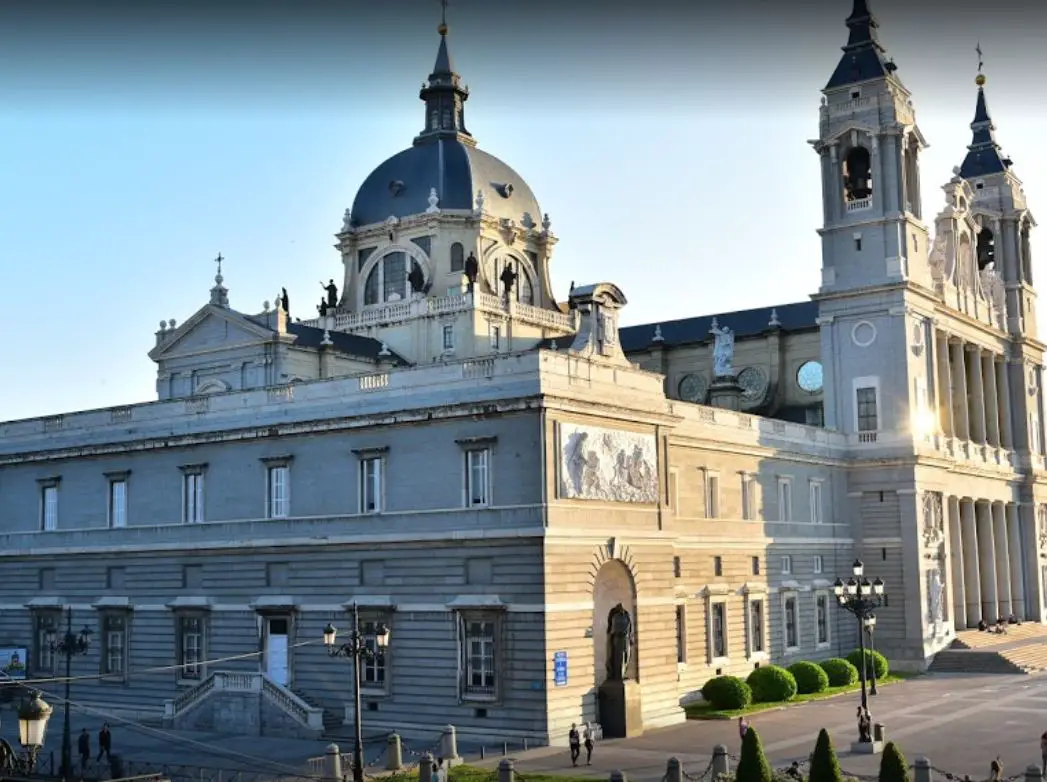  Famous Monuments of Madrid