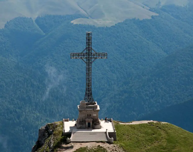 Monuments in Romania, Famous Monuments in Romania 