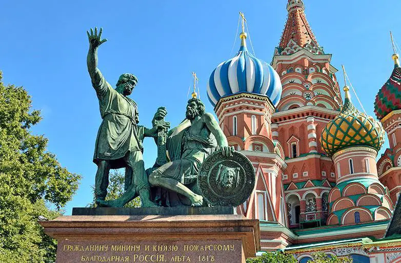 monuments in Russia, historical places in Russia, famous monuments in Russia, religious monuments in Russia, important monuments in Russia