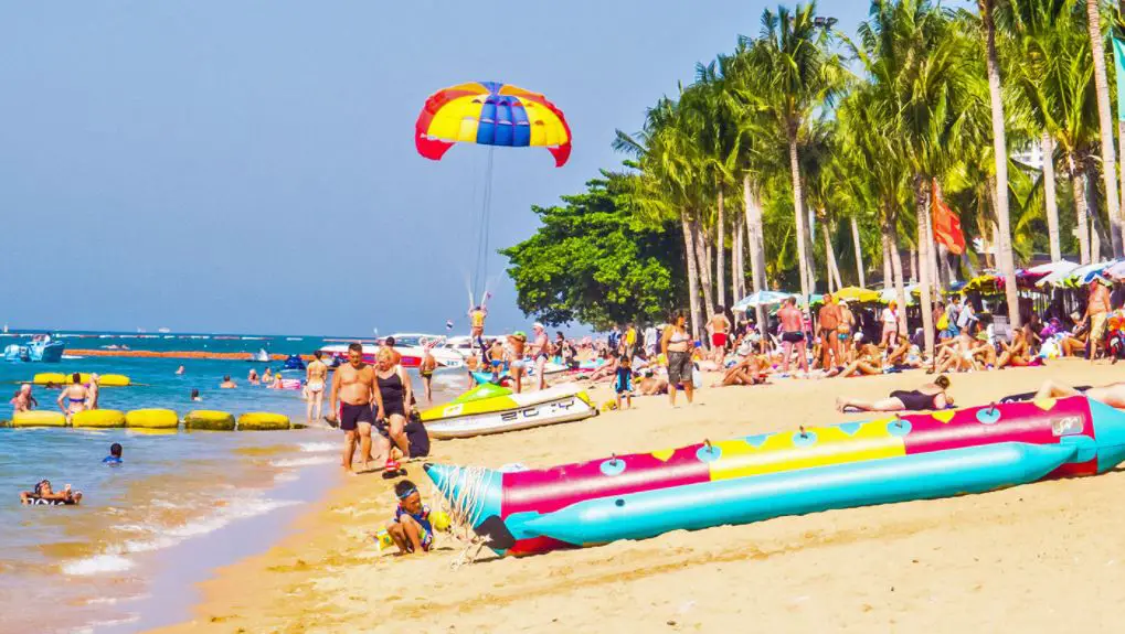  a trip to the Jomtien Beach, Complete Route Guide to Visiting the Jomtien Beach, Best Route to the Jomtien Beach, taxis to reach this Jomtien Beach