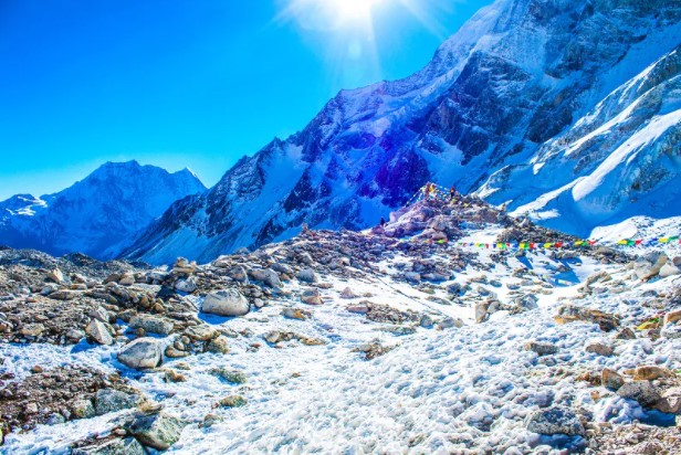  top treks in Himachal Pradesh, India, well-known treks to do in Himachal, famous trek in Himachal Pradesh, popular trek in Himachal Pradesh, best summer treks in, Himachal, Hampton Pass Trek in Himachal
