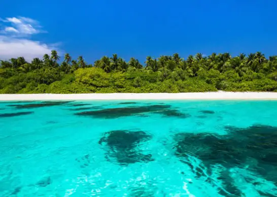 top summer holiday destination in the Maldives, popular destination to visit in the Maldives for summer, places in the Maldives for summer trips 