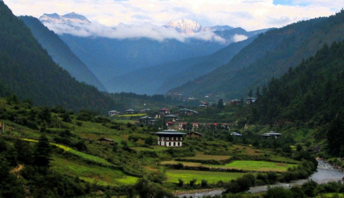 popular summer travel destinations in Bhutan, best summer travel destinations to visit in Bhutan on the summer holidays, most popular tourist destinations in Bhutan to visit in summer, best beaches in Bhutan on summer vacations