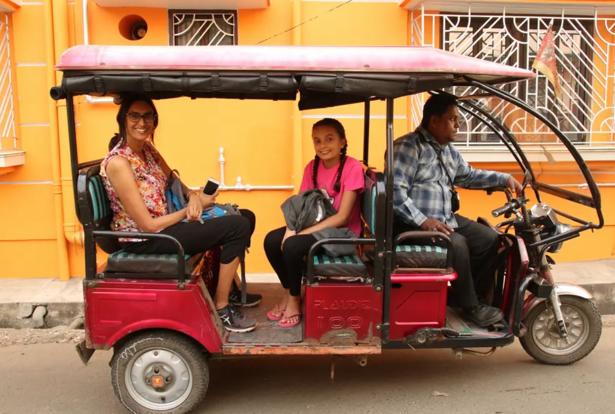 Take Auto-Rickshaw Ride Like a Local