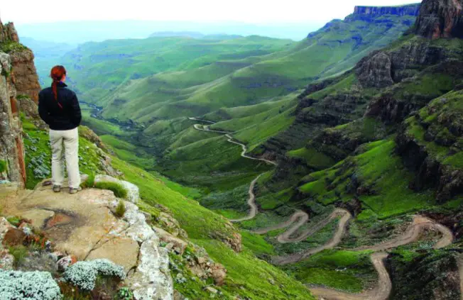  must-try road trips to South Africa, 12 perfect road trips in South Africa, road trip in South Africa, popular road trip in South Africa, top road trip to South Africa for holidays, road trip to South Africa, top road trip in South Africa, popular road trip to South Africa, road trip to South Africa for, holiday, famous road trip in South Africa, road trip of South Afri