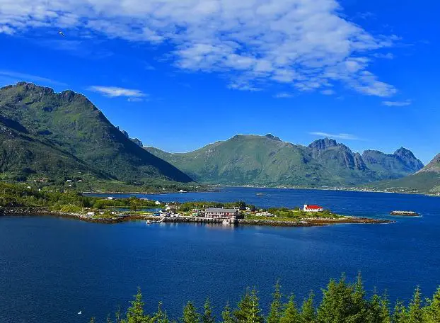 beautiful islands on the Norway mainland,magical islands in Norway ,beautiful islands in Norway,beautiful islands in Norway,top Most Beautiful Islands In Norway