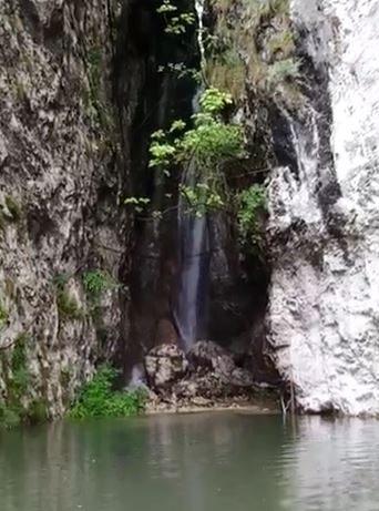 admirable waterfalls in Slovenia,praiseworthy waterfalls located in Ilirska Bistrica,admirable waterfall in Slovenia,amazing waterfall in Slovenia,seasonal waterfall in Slovenia
