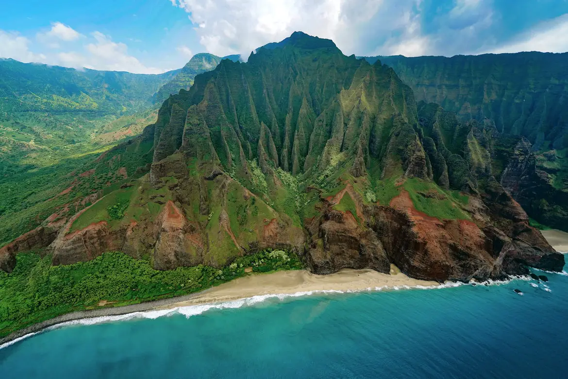 island in Hawaii for holidays, Hawaiian islands, famous island in Hawaii for vacation, most visited island in Hawaii, island in Hawaii for family vacations, top island in hawaii to visit, top hawaiian resorts,