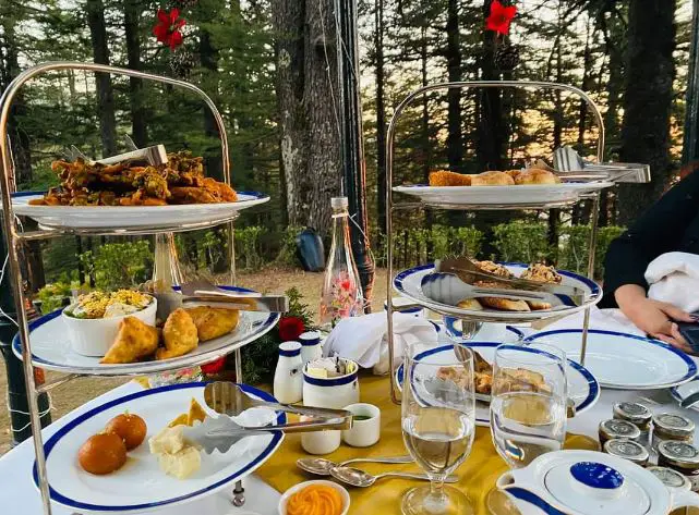 restaurants in Shimla, best places to eat in Shimla, best restaurants in Shimla, places to eat in Shimla, Shimla cafes