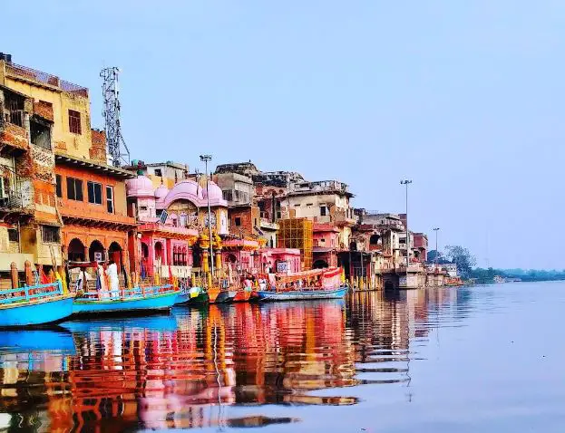  Mathura trip, birthplace of Lord Krishna, Mathura is famous for, Mathura sightseeing, famous temple in Mathura, famous mandir in Mathura, Prem Mandir in Vrindavan, Mathura tour, Mathura junction railway station, Mathura tourist, Mathura famous places, places to visit near Mathura, weekend trip from Delhi