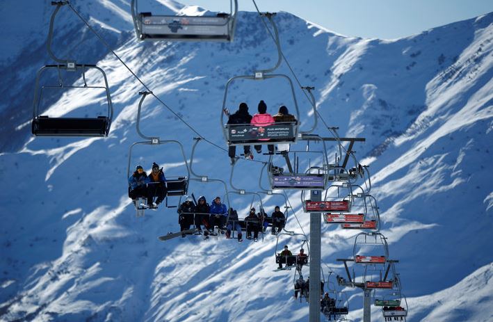 snowboarding resorts in California, California Ski & Snowboard Resort, California ski resorts