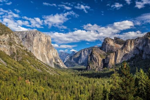 these are top attractiions to see in Yosemite National Park California where you can enjoy and spend your weekends