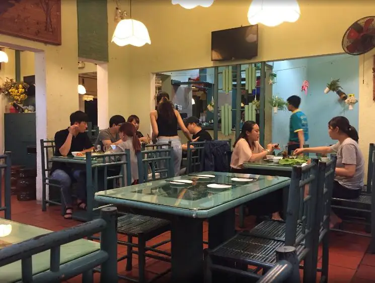 best places to eat in Vietnam, Restaurants to eat in Vietnam