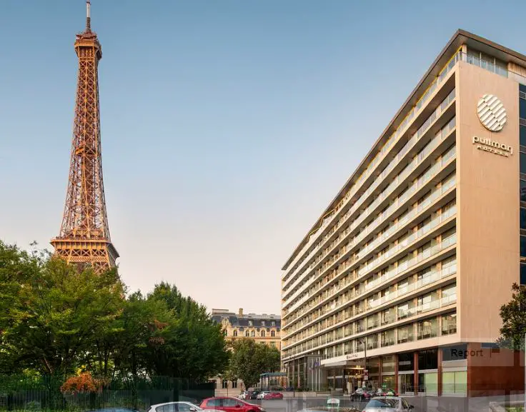 best hotels in Paris, hotels with Eiffel Tower view, Eiffel view hotels