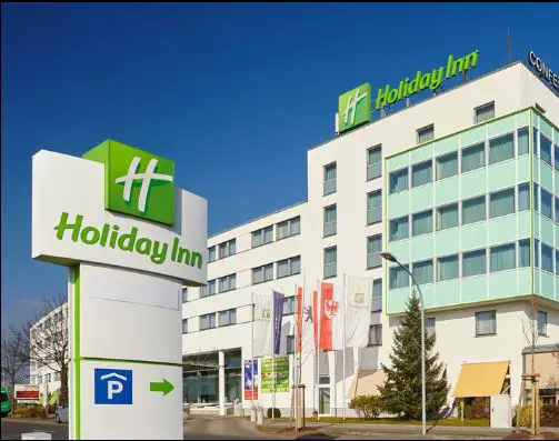best hotels near Berlin Schoenefeld Airport, hotels close to Schoenefeld Airport