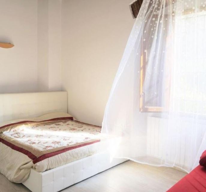 hotels next to Florence airport, luxury hotel near Florence airport,