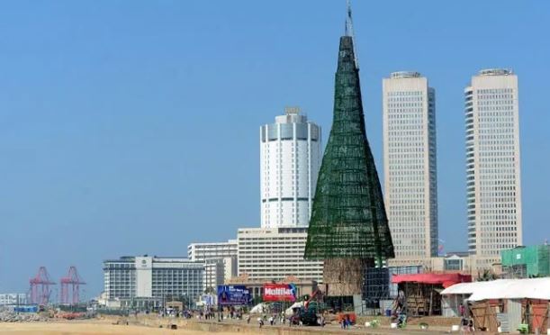 world's biggest Christmas tree, best Christmas tree in the world