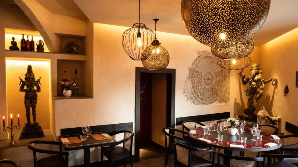 Famous Indian Restaurants, Best Indian Restaurants, Topmost Indian Restaurants in Florence,