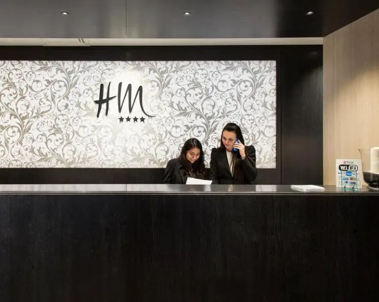  nice hotels near Florence airport, accommodations near Florence Airport.