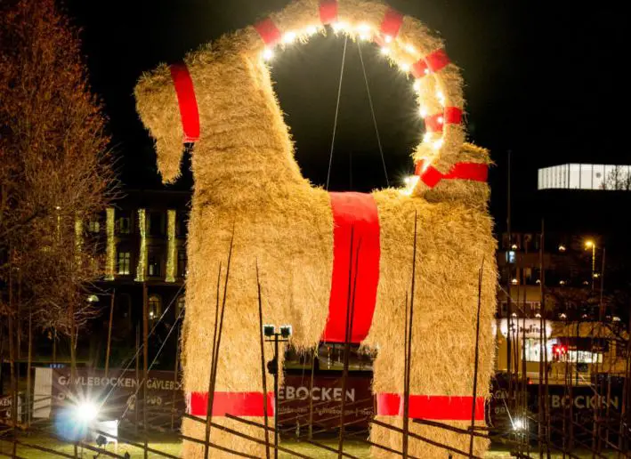 strange Christmas traditions in the world, unusual Christmas traditions around the world