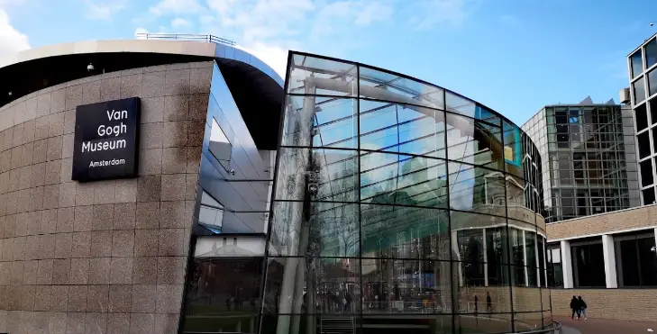 best museums in Amsterdam, world popular Hermitage Museum, a most-visited museum in the Netherlands