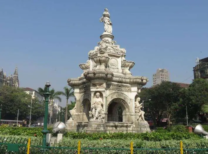 historical and archaeological monuments in Mumbai, famous places and monuments in Mumbai, Mumbai historical monuments in Maharashtra,