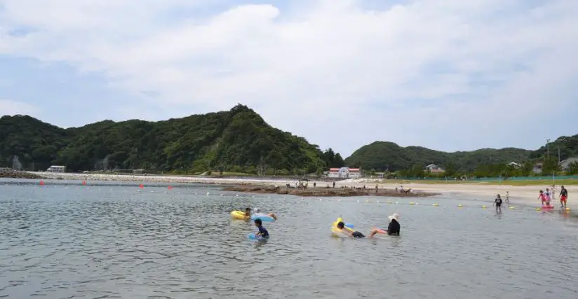 Famous Beaches Near Tokyo 