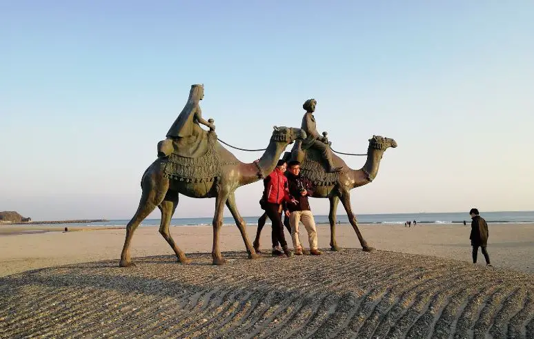 Famous Beaches Near Tokyo 