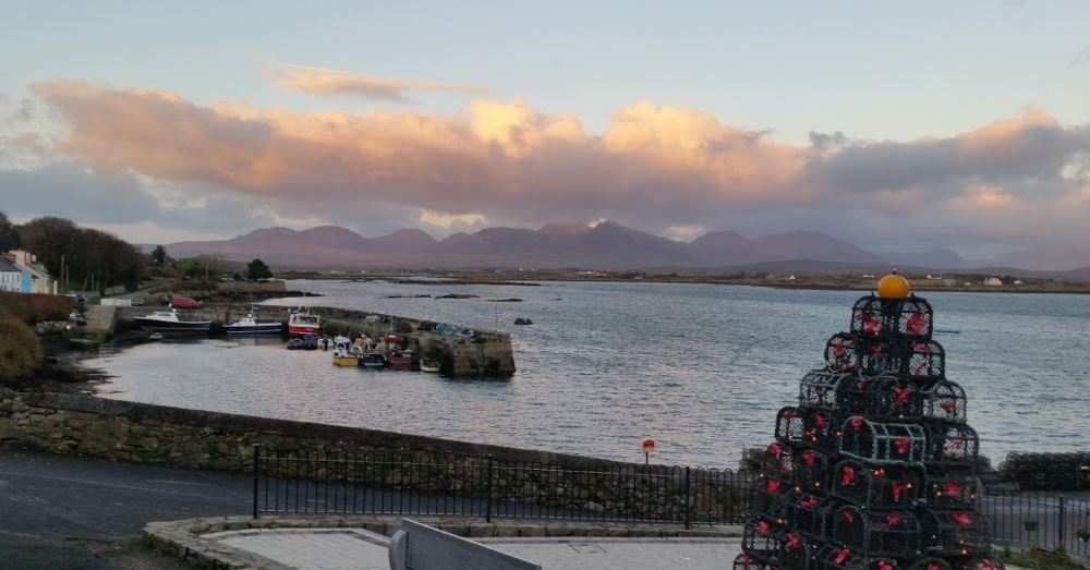 beaches in Galway, best beaches in Galway, the local beach of Galway, the top beach in Galway, Ireland