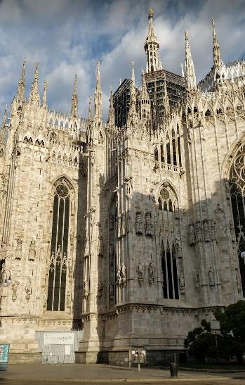 monuments of Milan, best monuments in Milan, popular monuments in Milan, ancient monuments in Milan, old monuments in Milan, iconic monuments in Milan, beautiful monuments in Milan, most popular Monuments in Milan, most famous monuments in Milan