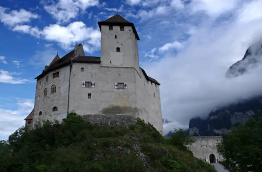  religious monuments in Liechtenstein, important monuments in Liechtenstein, national monuments in Liechtenstein, historical monuments in Liechtenstein, 