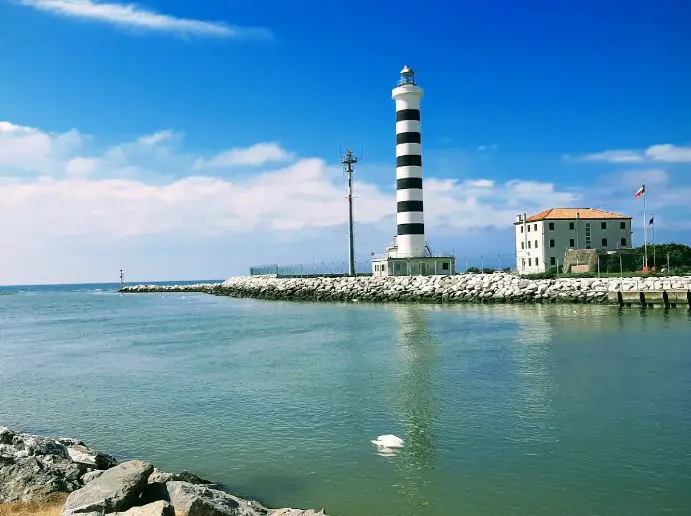 best beaches in Venice