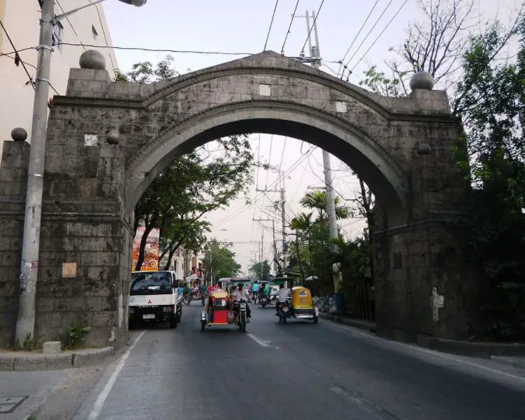 iconic monuments in Philippines, beautiful monuments in Philippines, most popular Monuments in Philippines, most famous monuments in Philippines